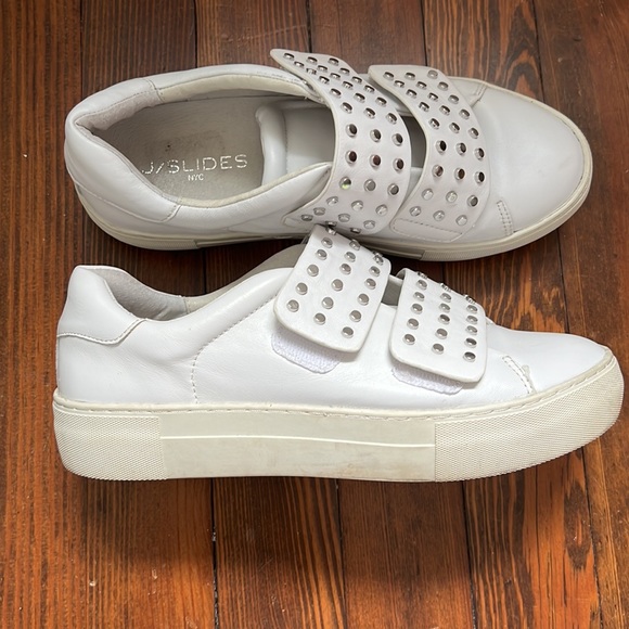 J/Slides NYC sneakers. - Picture 2 of 6